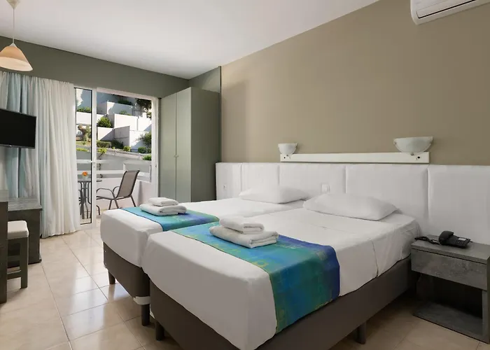 Otel Lito 3*
